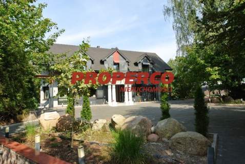 Hale, hotel, restauracja, budynek, działka 1,5ha