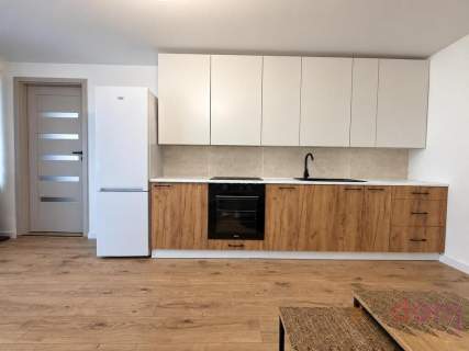 2 POKOJE BALKON GARDEROBA PARKING