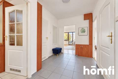2 POKOJE Z POTENCJAŁEM NA 3 BALKON, WINDA, GARAŻ