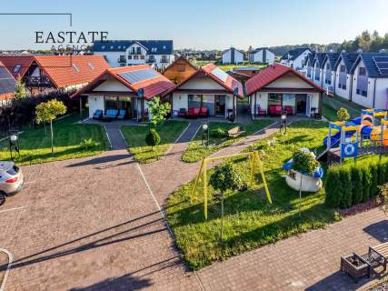 Kompleks 3 domków mieszkalnych Nowęcin