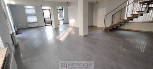 Atrakcyjny lokal usługowy w centrum 100m2