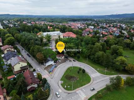 Budynek wolnostojący / pętla MPK / duży ruch