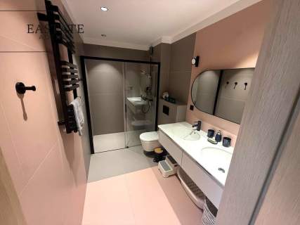 Wysoki standard, 3 pokoje, balkon, sauna i siłownia, blisko morza