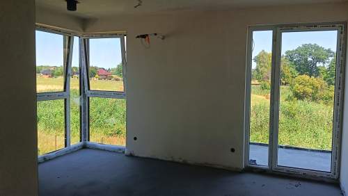 Dom z ogrodem 80,57 m 2 miejsca w cenie