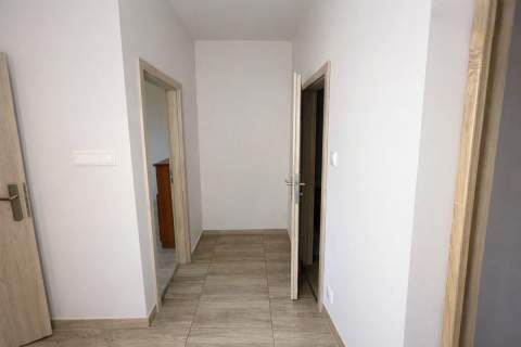Wynajmę mieszkanie 2-pok. 48 m2, Balzaka 2f/Oporów