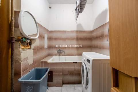 Na Stoku-2 piętro-Zieleń-Spokój-Balkon-Piwnica