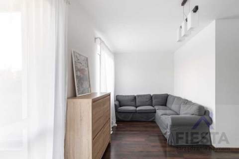 Kartograficzna trzy pokoje balkon garaż