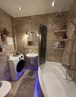 3 pokoje 55 m balkon 2 piwnice gotowe do wprowadzenia