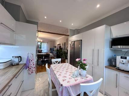 Apartament bezczynszowy z ogródkiem i garażem