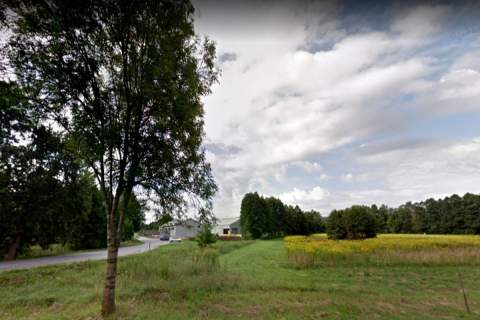 Działka inwestycyjna z halami, produkcja.