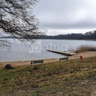 Działka- 3644 m2 nad jeziorem z warunkami zabudowy