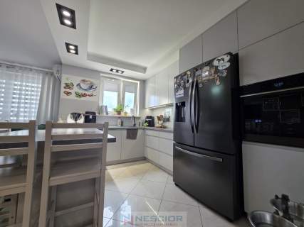 Czteropokojowe mieszkanie w centrum miasta 82,5m2