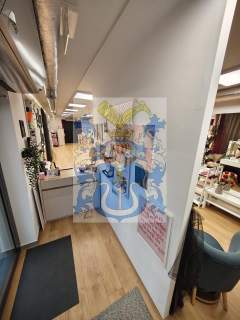 Kliny Zacisze, Dębniki lokal 82m2 parter, witryna