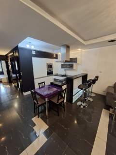 Apartament 3 pokoje 76 m2,duża loggia,klima,sauna,Zacisze