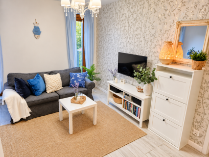 GOTOWY APARTAMENT 500 m OD PLAŻY Duży balkon wśród zieleni