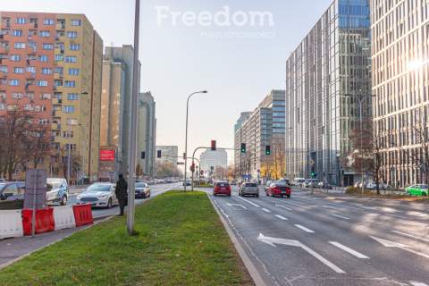 Kawalerka blisko Centrum, al. Jerozolimskie 145.