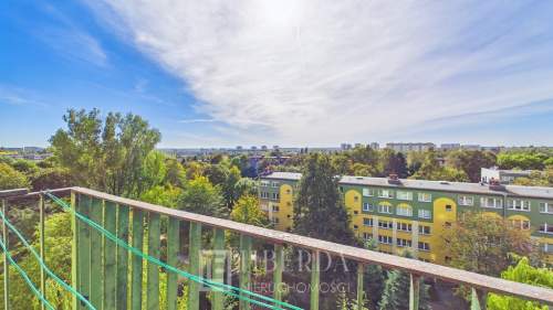 Mieszkanie 4 pokoje, os. Sienkiewicza, 57,60 m2