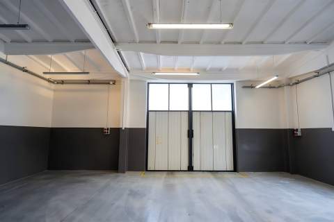 Hala produkcyjno - magazynowa 125 m2, Herby