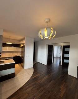 3 pokoje 69 m 8 piętro balkon