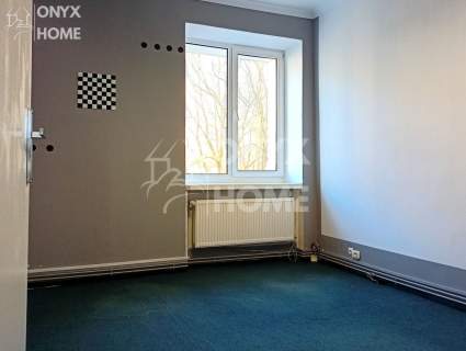 Lokal biurowy 73,50 m2 4 pokoje Świętojańska