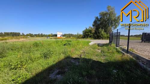Działka usługowo-produkcyjna 3462 m   przy granic