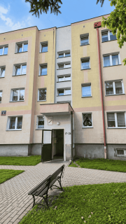 3 POKOJE 64,2 m DUŻY BALKON DUŻA PIWNICA