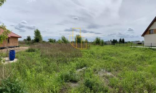 Żerniki Wrocławskie, działka budowlana 1245 m2, media