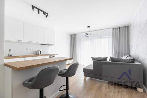 Warszawa ul.Żupnicza balkon, garaż- NOWE, od zaraz