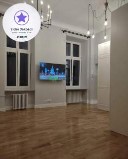 Słoneczne 2 pokoje w kamienicy w centrum