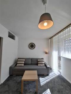 Szczytnicka/kawalerka/parking/balkon/od zaraz