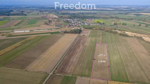 Przestronna i ustawna działka rolna 2,12 ha w Łążku