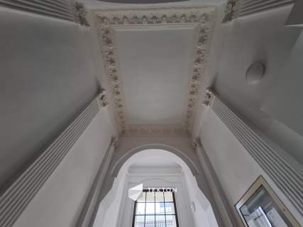 Ścisłe centrum duży metraż możliwe 60m