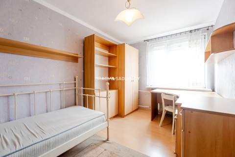 3 pok/ osobna kuchnia/ balkon- ul. Stojałowskiego.