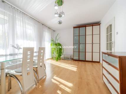 2 pokoje umeblowane, ciche, po remoncie