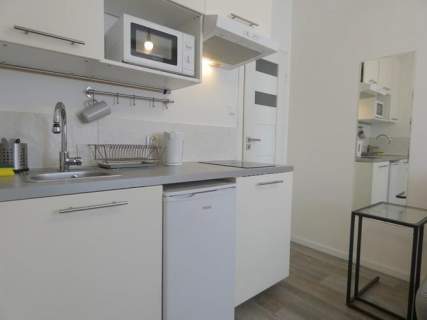 Niecała 3, Centrum, jasna kawalerka pet friendly