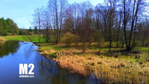 Działka rolna z linią brzegową rzeki Ełk