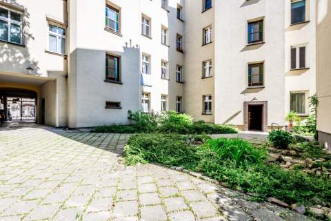 Urocza kawalerka parter Wilda