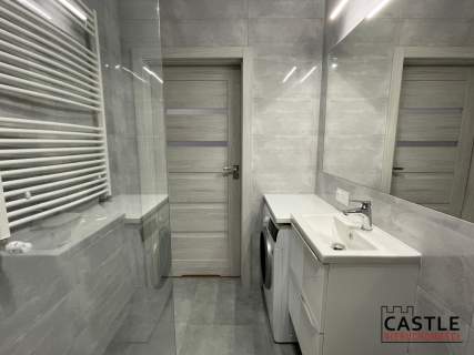 Apartament 4 pokojowy. Dwa balkony.