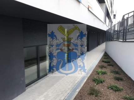 Kliny Zacisze, Dębniki lokal 82m2 parter, witryna