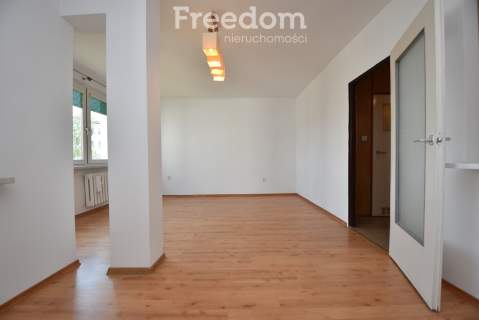 Kawalerka 33 m2, blok, balkon 2 piętro Namysłów