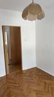 Sprzedam mieszkanie z garażem