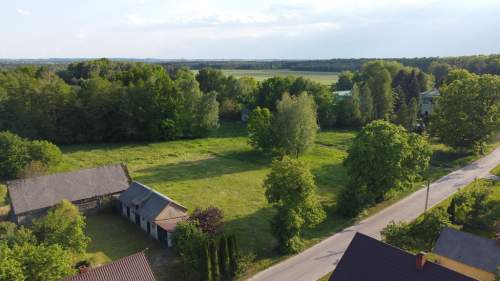 Siedlisko w Barłogach gm. Kurów 35 kw. do Lublina.