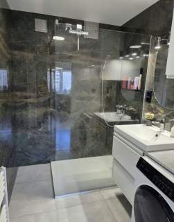 72 m 4 pokoje osobna kuchnia balkon po remoncie