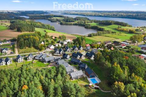 Nowoczesny całoroczny dom z basenem, sauną i jacuzzi w sercu...
