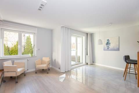 2 pokoje z zielonym tarasem 25m w Centrum 