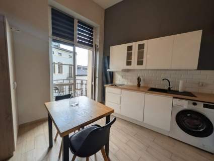 Studio z antresolą i balkonem - ul. Piotrkowska 37