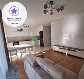 Komfortowe trzy pokoje, balkon, 2 garaże