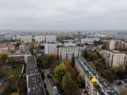 DWA POKOJ Z BALKONEM I PARKINGIEM UL. Wileńska, 15 min DO DWORCA.