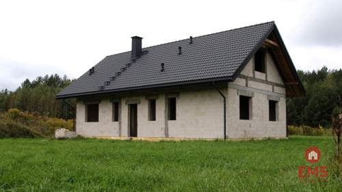 Dom w otoczeniu lasu działka 2400 m