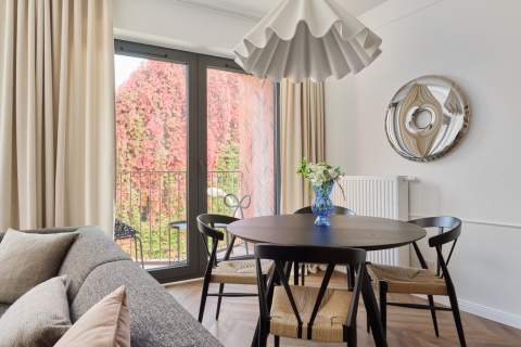 4-pokojowy apartament przy ul. Bernardyńskiej 4
